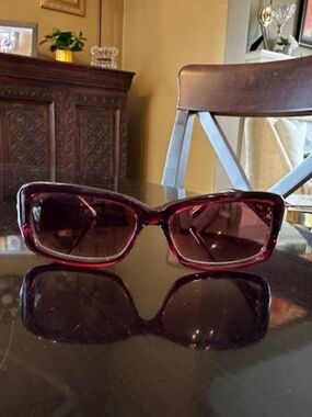 Hugo Boss Purple Lens and Frames Women's Sunglasses. NWOT Medium Size